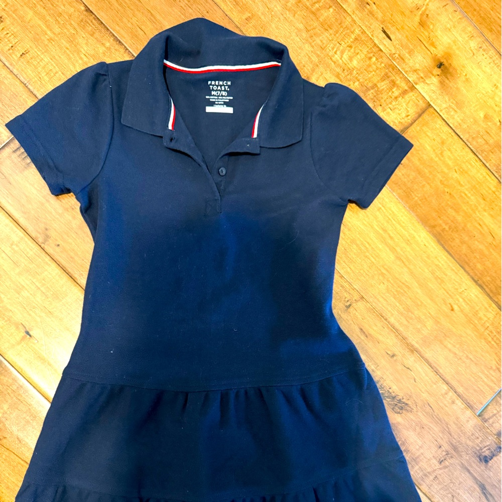 Girls navy blue uniform - French toast - size 7/8 never been worn